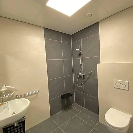 Sanitatem Hotel Putten
